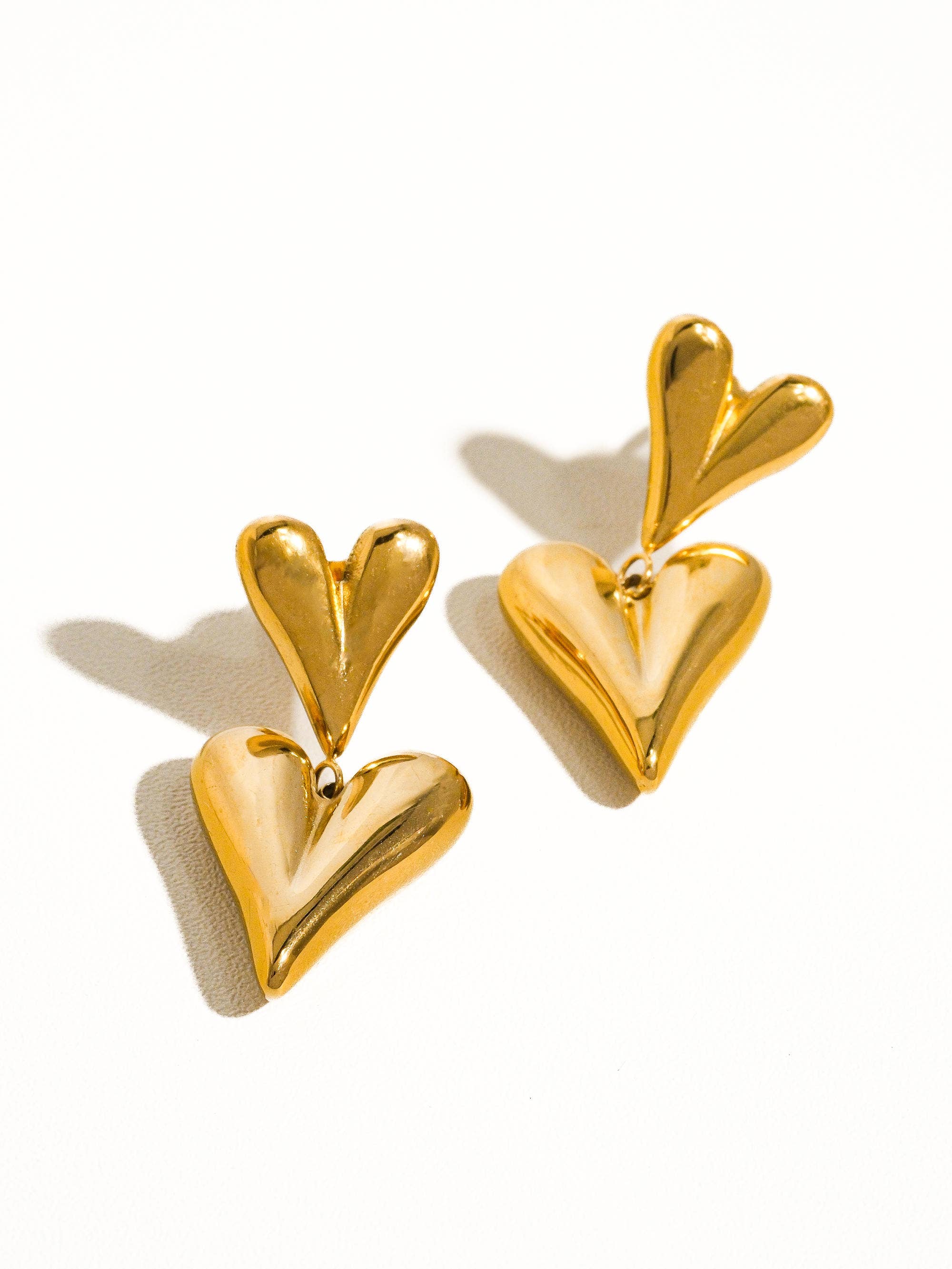 Adeline Heart Earring - Yellow Gold - Fundcutody