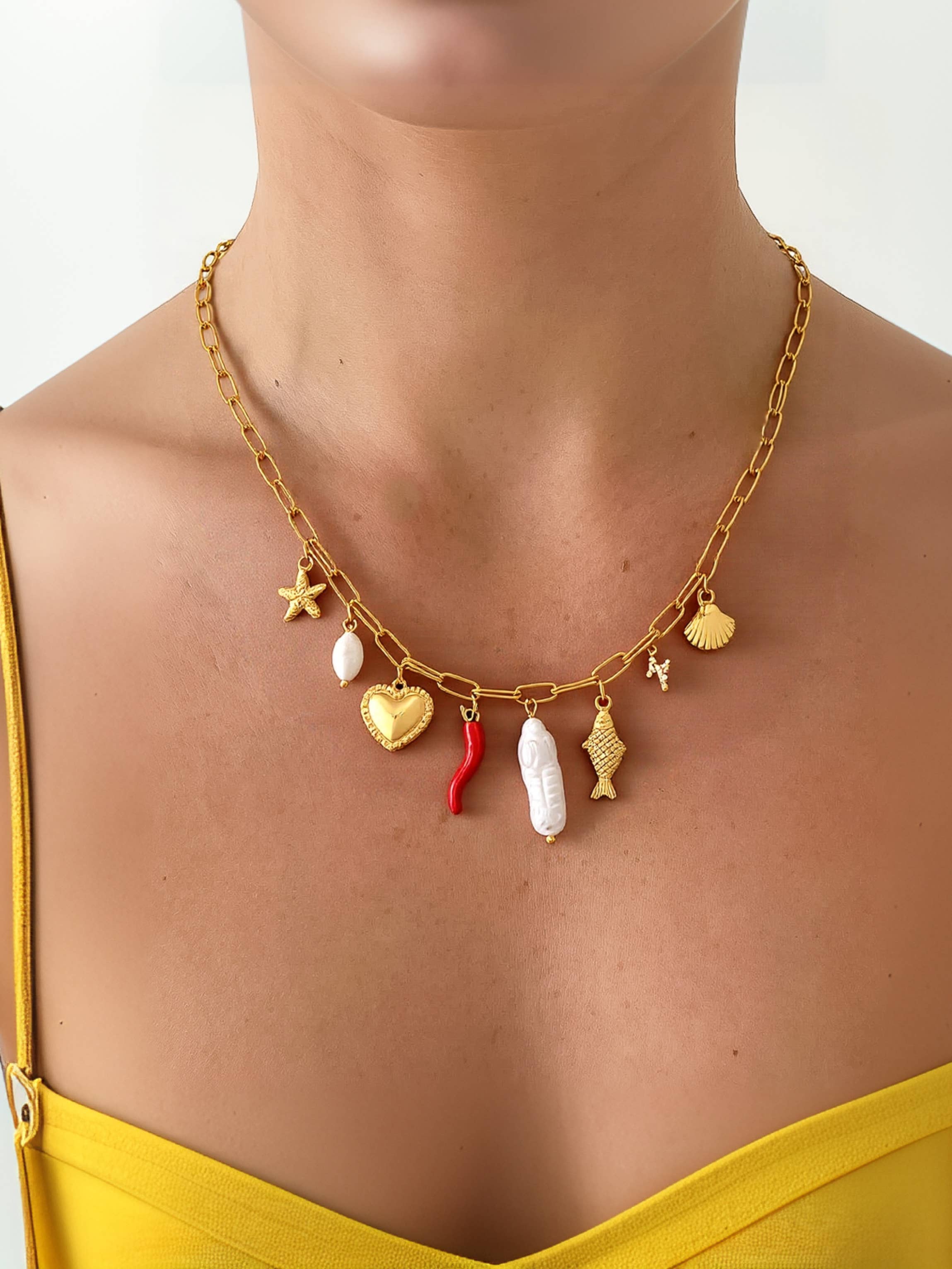 Pepper Fish Charm Necklace - Red - Fundcutody
