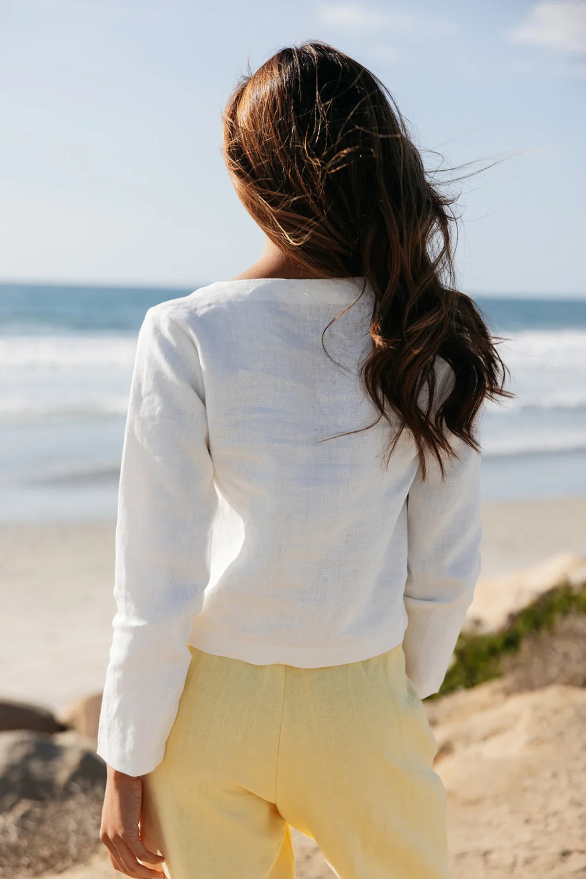 Bessette Linen Button Cardigan - White - Fundcutody