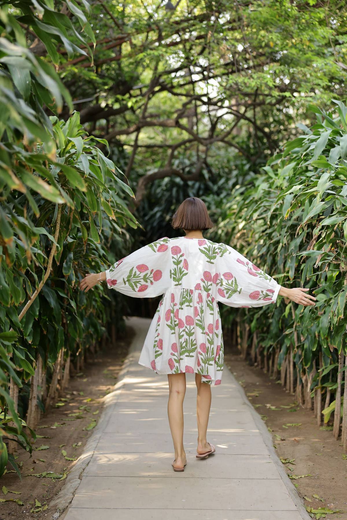 Taj Mini Dress - Pink Flower - Fundcutody