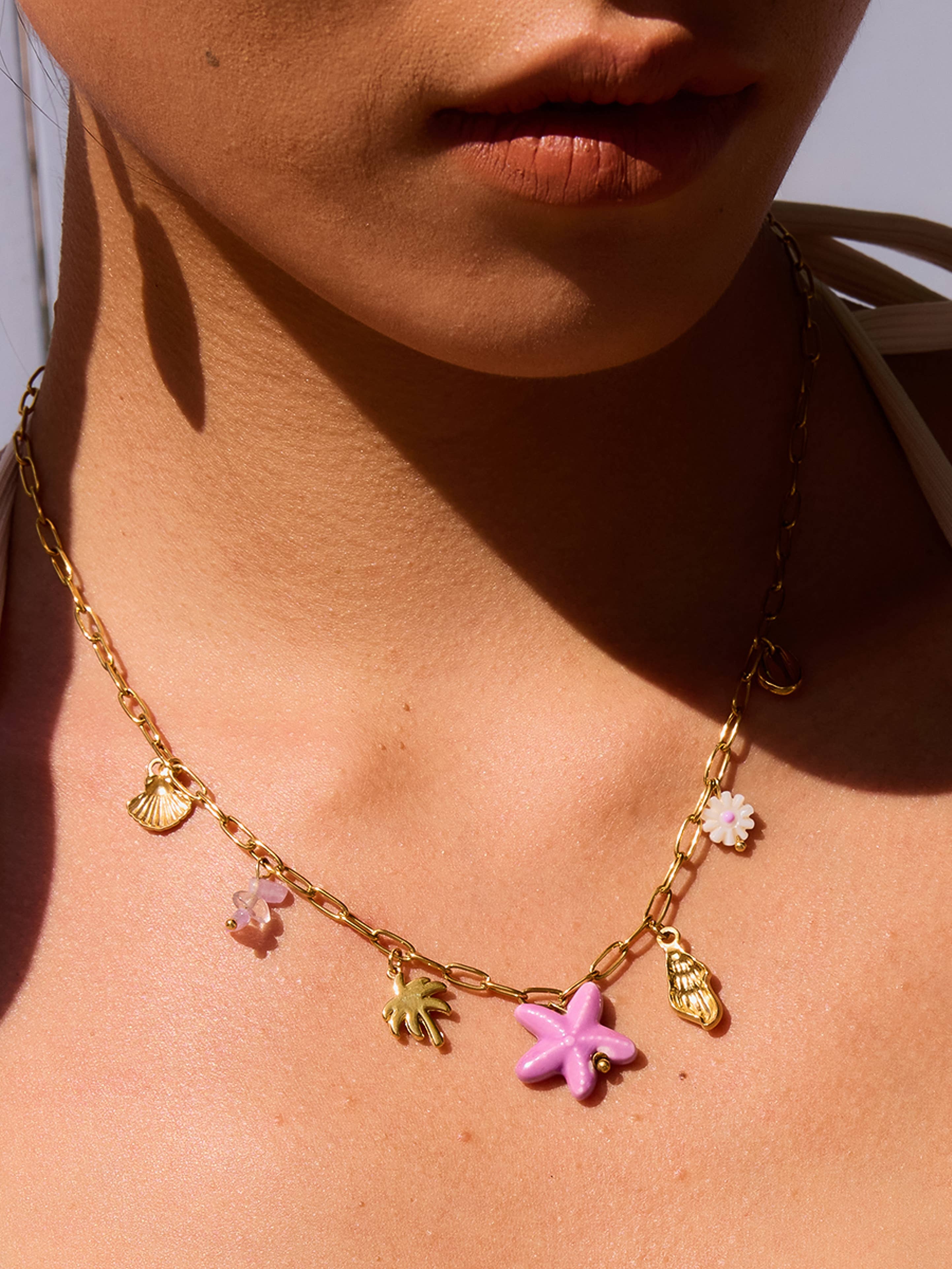 Stars and Palm Charm Necklace - Purple - Fundcutody
